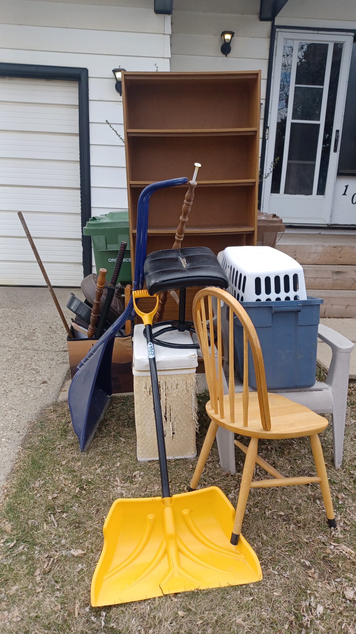 couch removal in Aldergrove safely removing old sofas and furniture